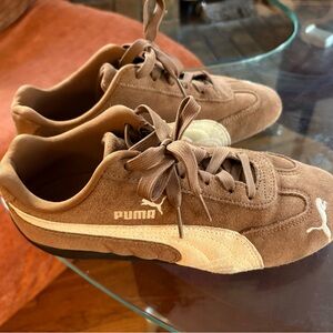 Puma Men's Tan Suede Sneakers
